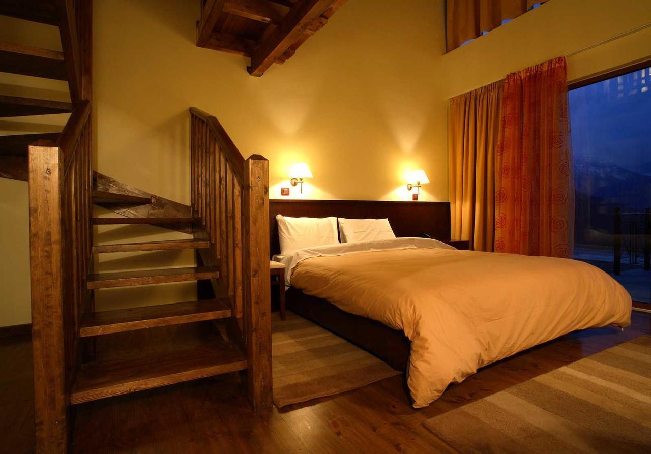 Olvios Hotel Gúra Kültér fotó