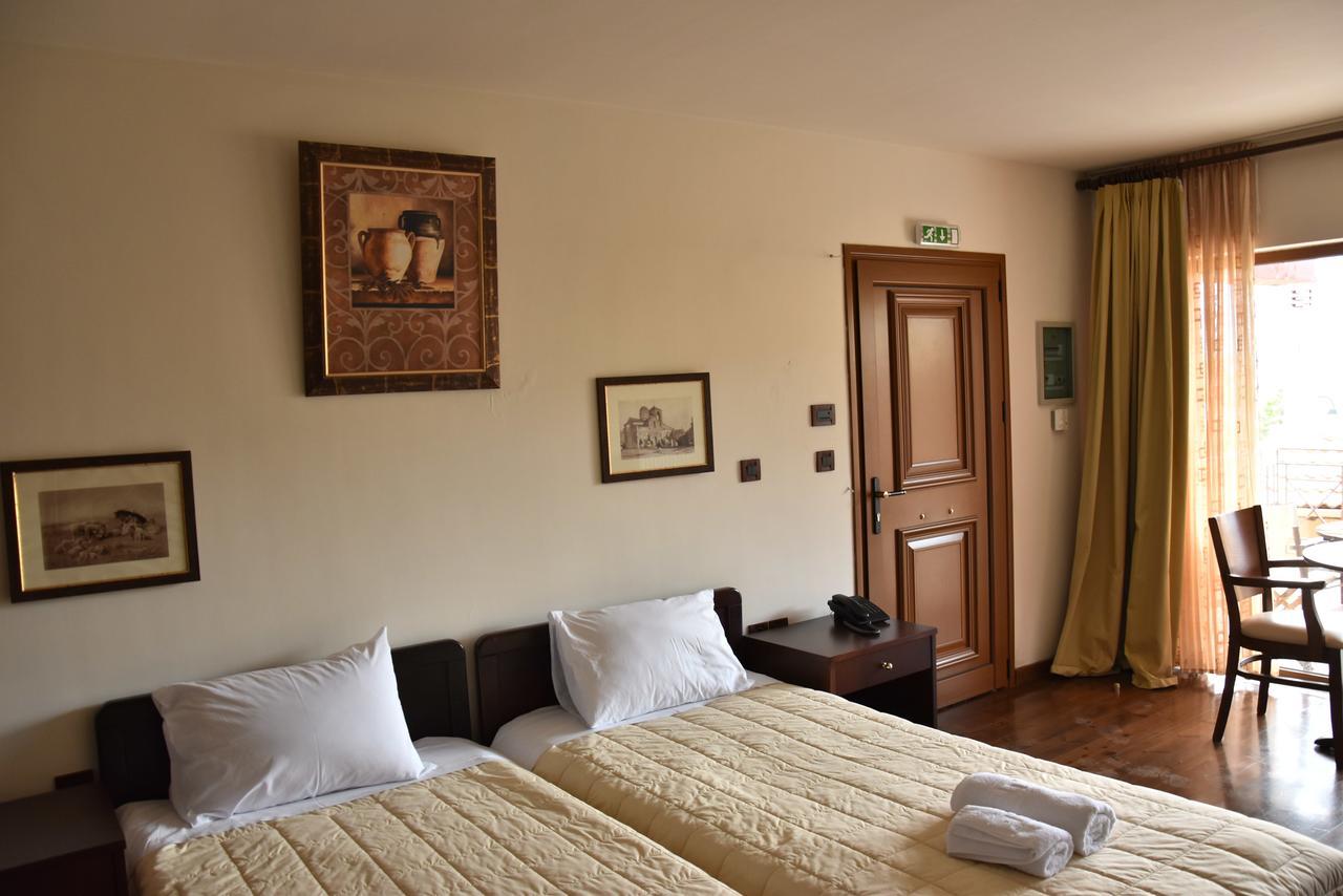 Olvios Hotel Gúra Kültér fotó