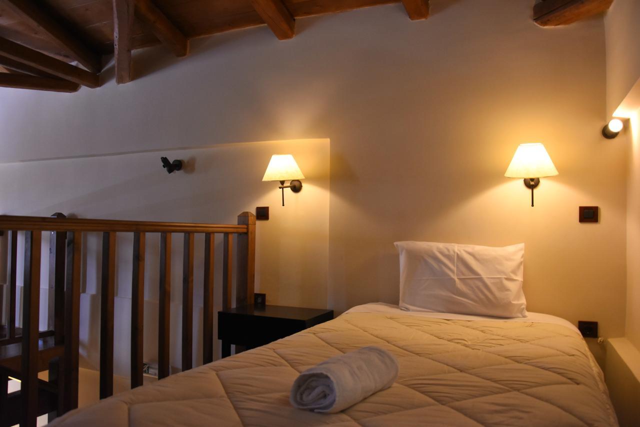 Olvios Hotel Gúra Kültér fotó