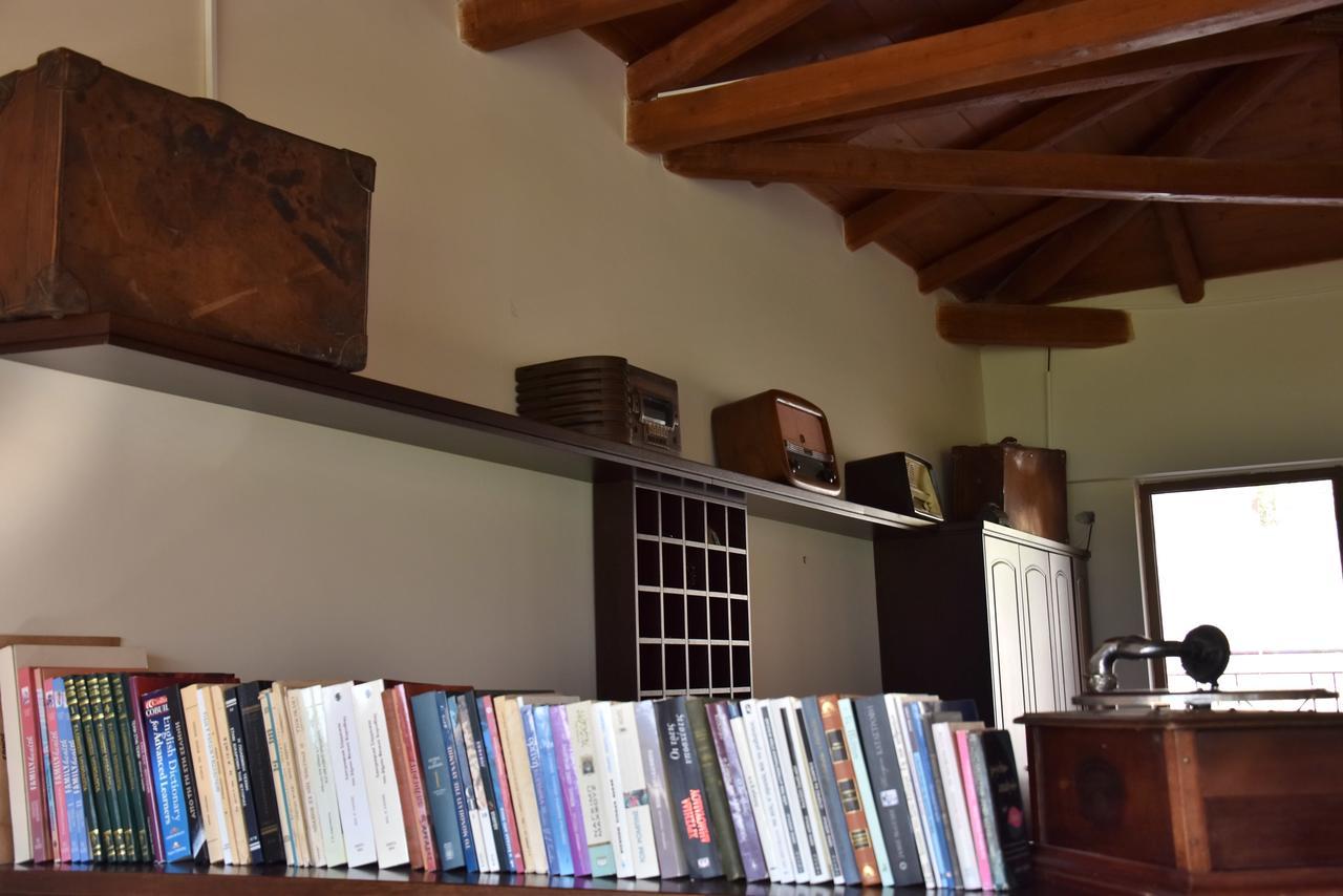Olvios Hotel Gúra Kültér fotó