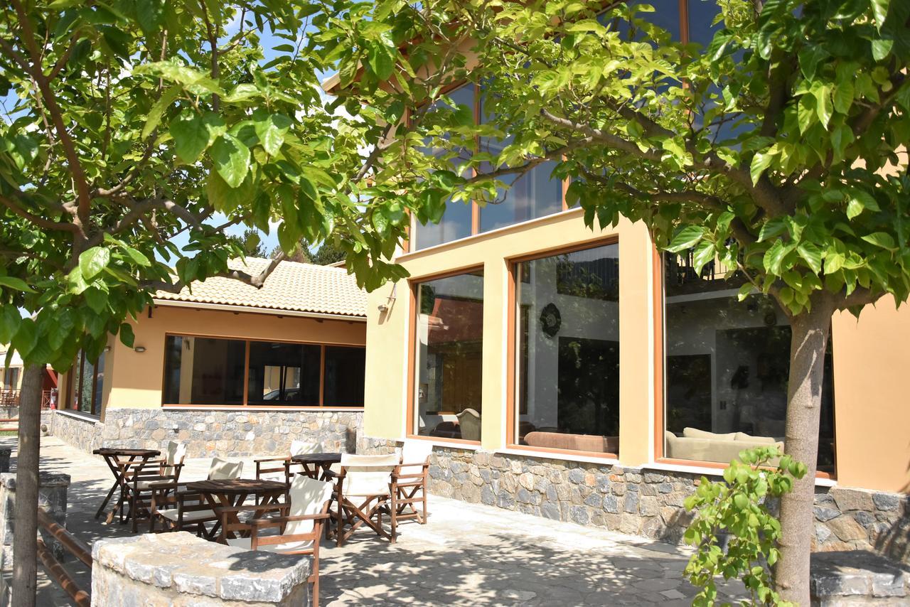 Olvios Hotel Gúra Kültér fotó